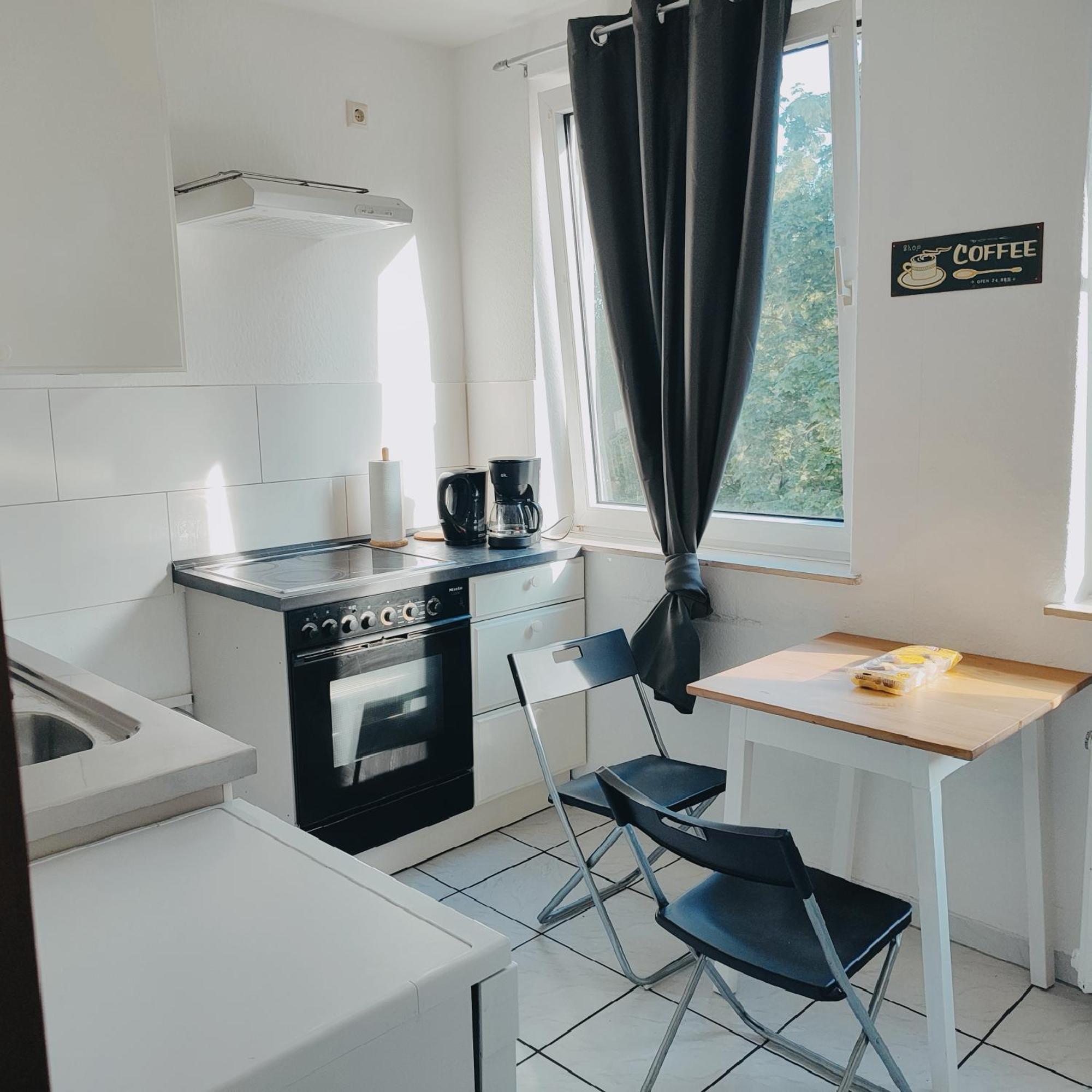 Ferienwohnung Monteurwohnung Messewohnung Duisburg Sued Grenze Duesseldorf 6 Personen Dış mekan fotoğraf